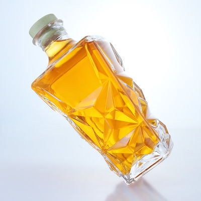 Uniek ontwerp 800 ml glazen fles voor bier Gin Rum Champagne Brandy Whisky Clear Flint