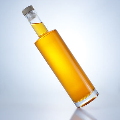 700 ml cilindrische glazen fles voor brandy whisky gin rum champagne