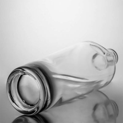 Tequila Industriële drank Duidelijke flintglasfles met houten kurk 700 ml 500 ml 1000 ml