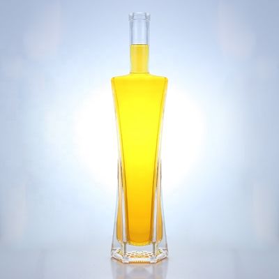 500 ml 750 ml 1000 ml doorzichtige glazen fles met schroefdop Industrial Beverage Base Material Glass