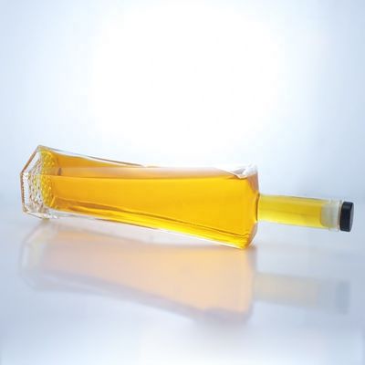 500 ml 750 ml 1000 ml doorzichtige glazen fles met schroefdop Industrial Beverage Base Material Glass