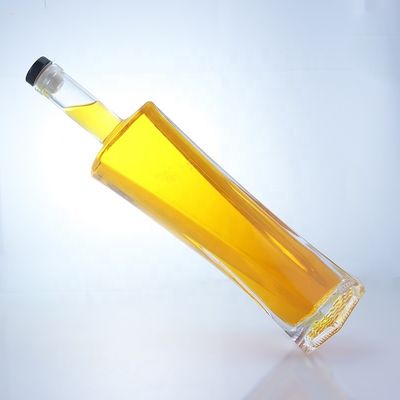 500 ml 750 ml 1000 ml doorzichtige glazen fles met schroefdop Industrial Beverage Base Material Glass