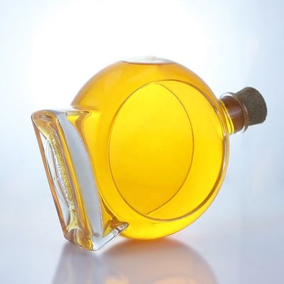 Dikke bodem van kurk Afdichting Type Leeg glasfles voor Gin Whisky Rum Tequila Brandy