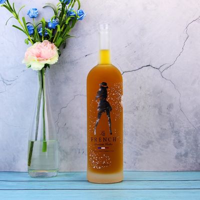 Groothandel 750 ml 1000 ml Decal glazen fles voor bier Vodka Whisky Spirits