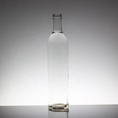 Graveren van een glasfles van 1 liter met kurkkap voor drank Whisky Vodka