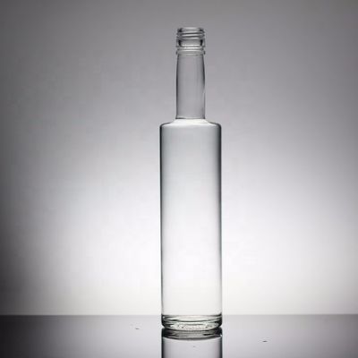 Duidelijke of aangepaste fles Kleur Gepersonaliseerde vodka glazen fles voor bulk bestellingen