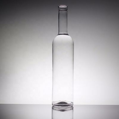 Duidelijke of aangepaste fles Kleur Gepersonaliseerde vodka glazen fles voor bulk bestellingen